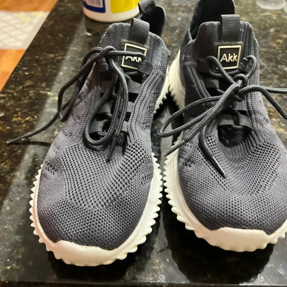 Really nice shoes - Picture 3 of 3